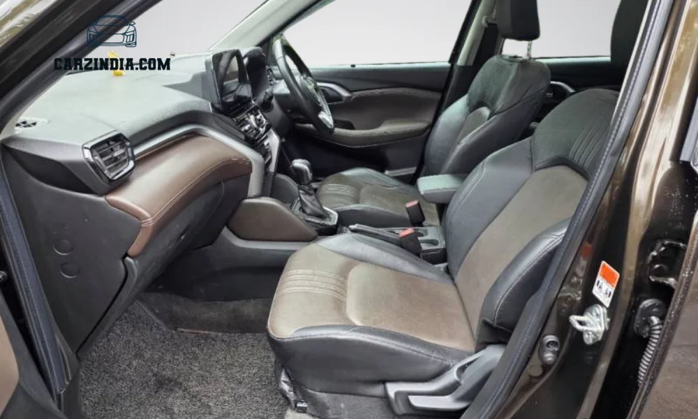 Toyota Urban Cruiser Hyryder V Hybrid