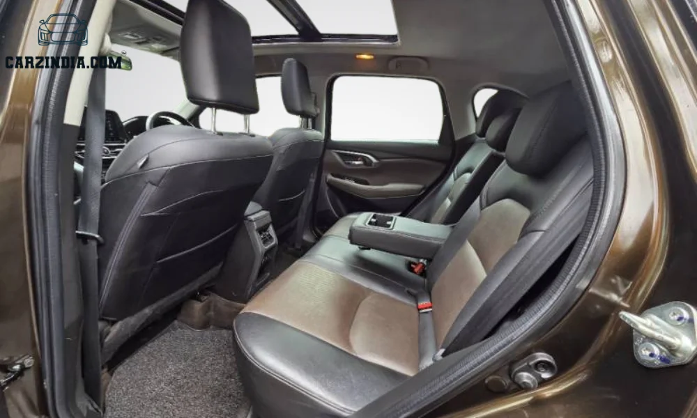 Toyota Urban Cruiser Hyryder V Hybrid