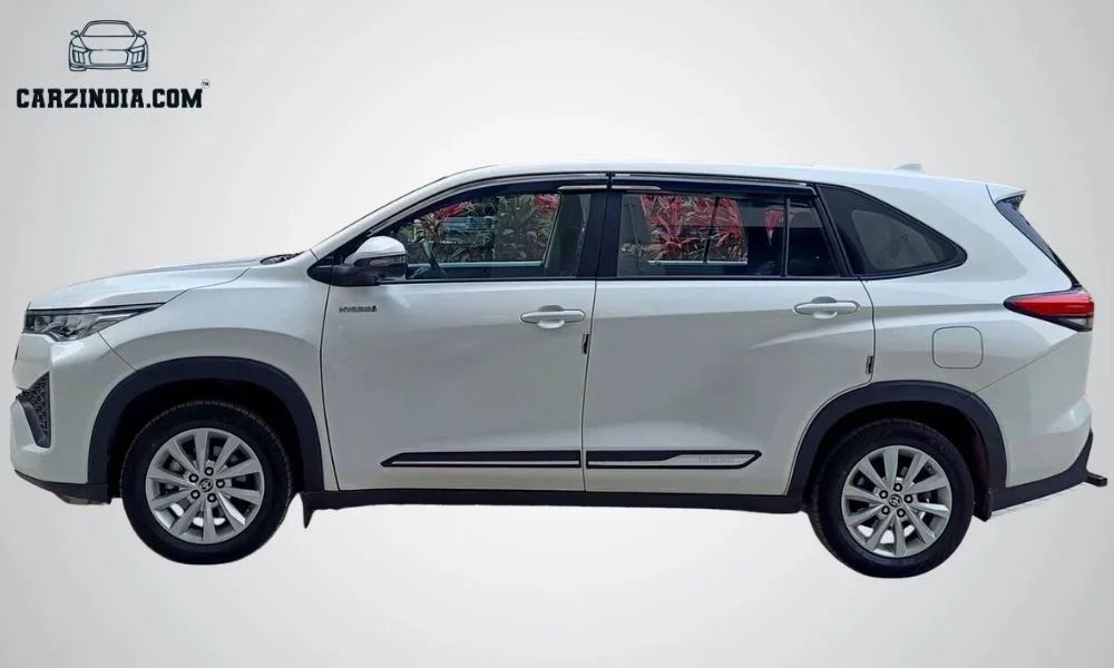 Toyota Hycross VX(O) 8S
