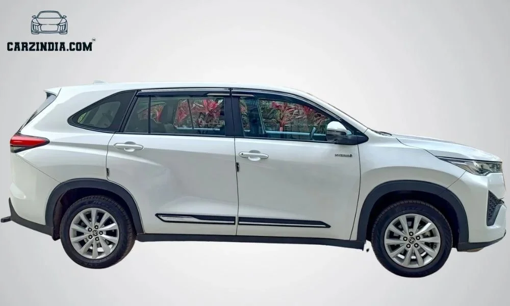 Toyota Hycross VX(O) 8S