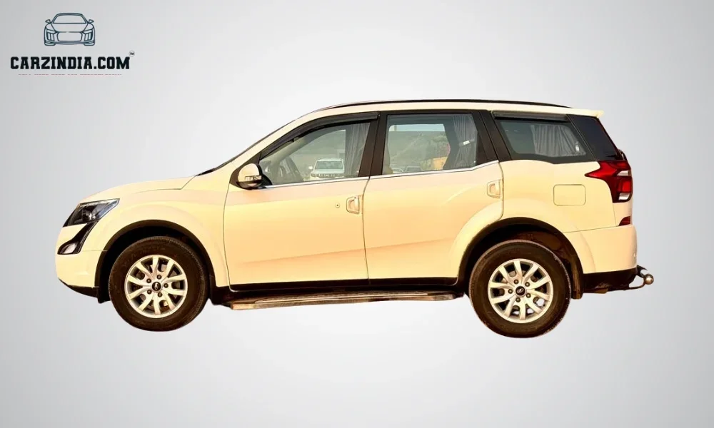 Mahindra XUV 500 W9 FWD