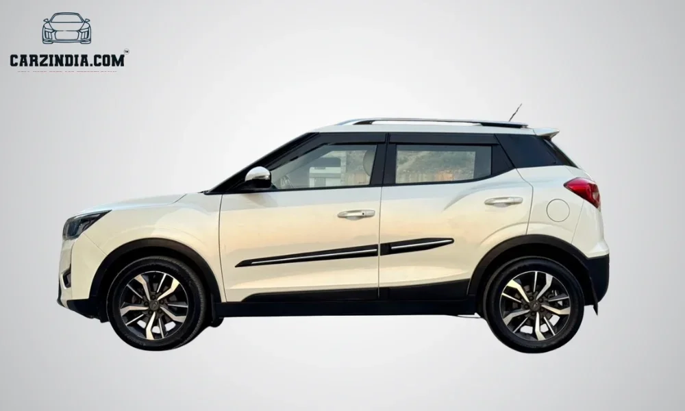 Mahindra XUV300 Gasoline W8(O)