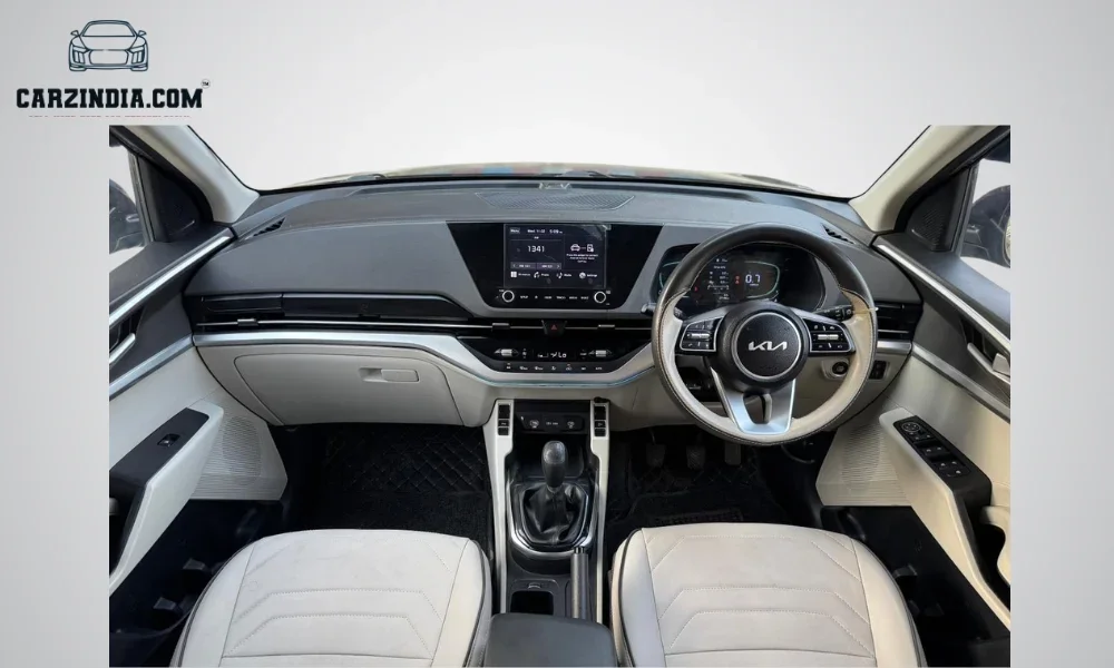 Kia Carens 1.5 6MT Prestige Plus 7
