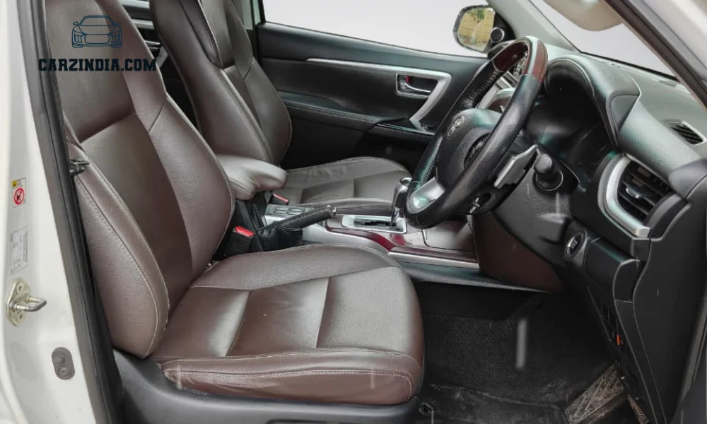 Toyota Fortuner 2WD