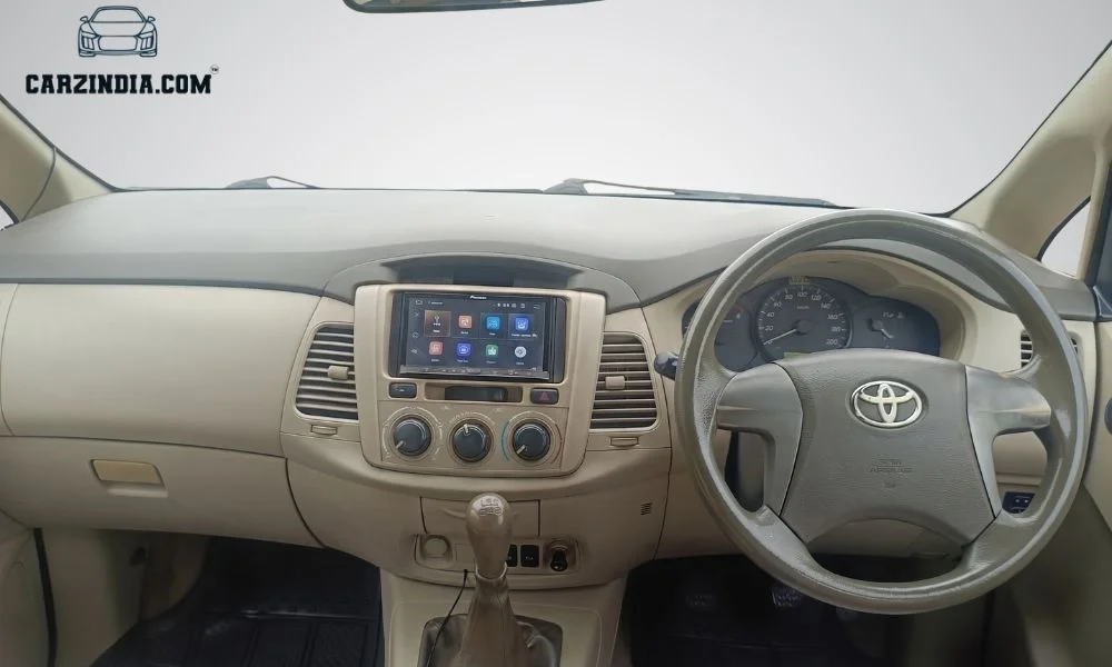 Toyota Innova 2.5 G 7St