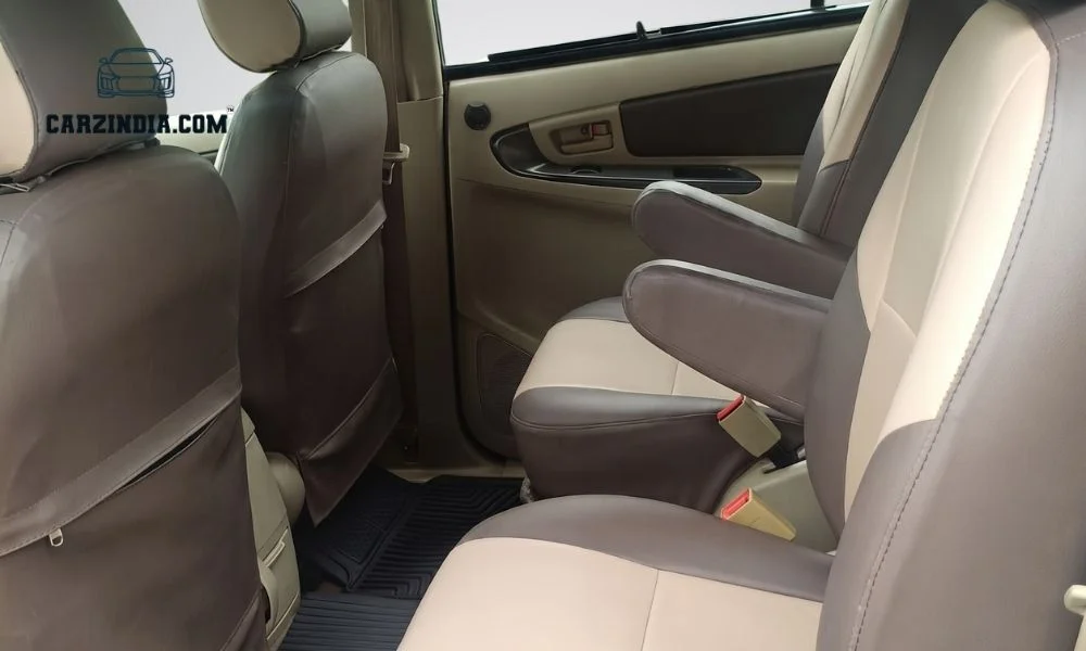 Toyota Innova 2.5 G 7St