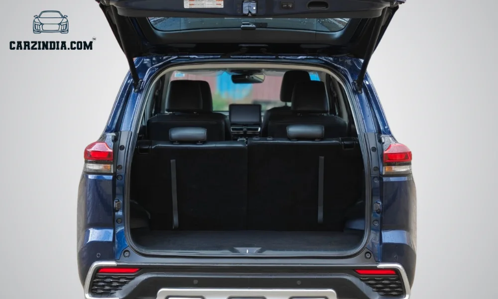 Maruti Suzuki Invicto Strong Hybrid Alpha+