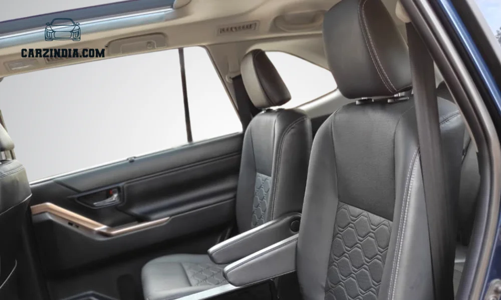 Maruti Suzuki Invicto Strong Hybrid Alpha+