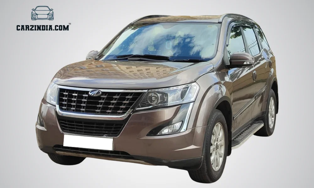 Mahindra XUV 500 W9
