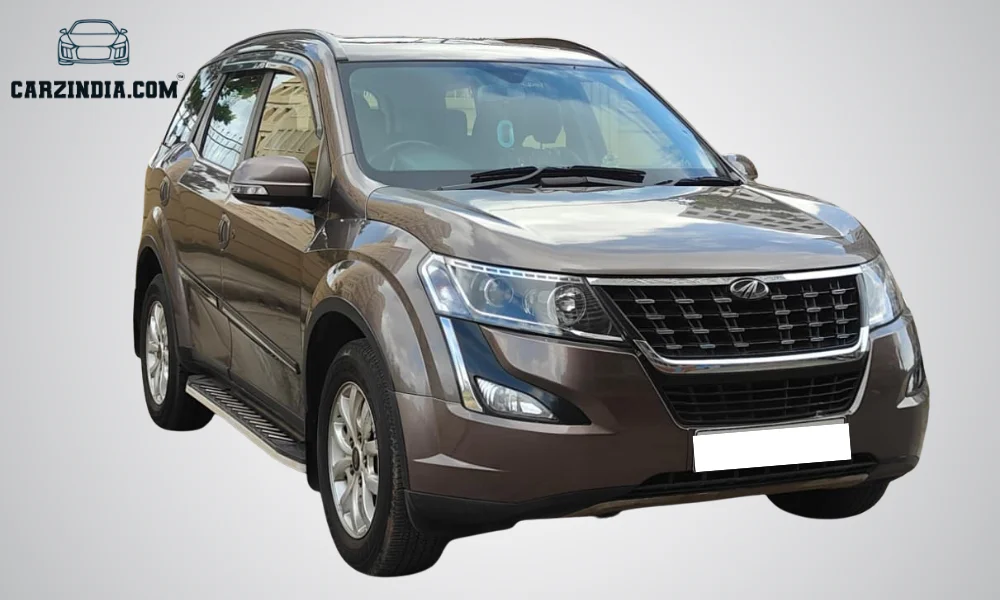 Mahindra XUV 500 W9