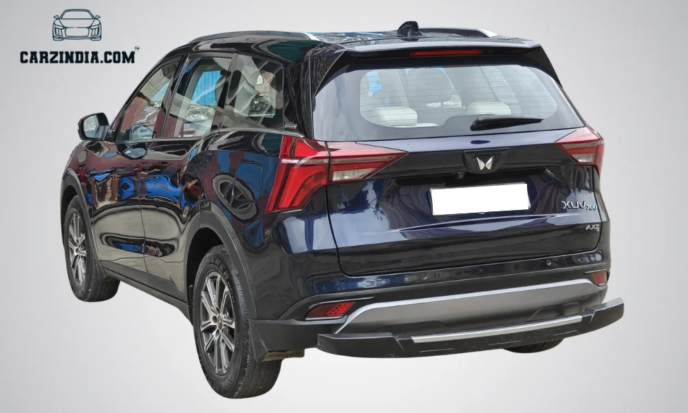 Mahindra XUV 700 AX7L 7S