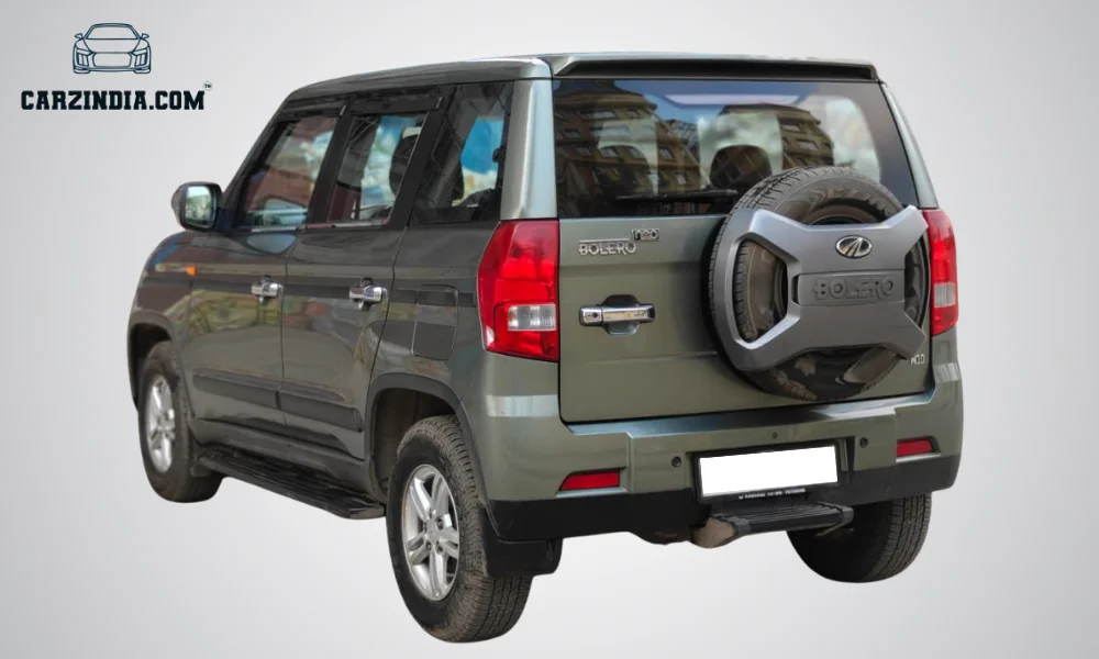 Mahindra Bolero Nio N10 (R)