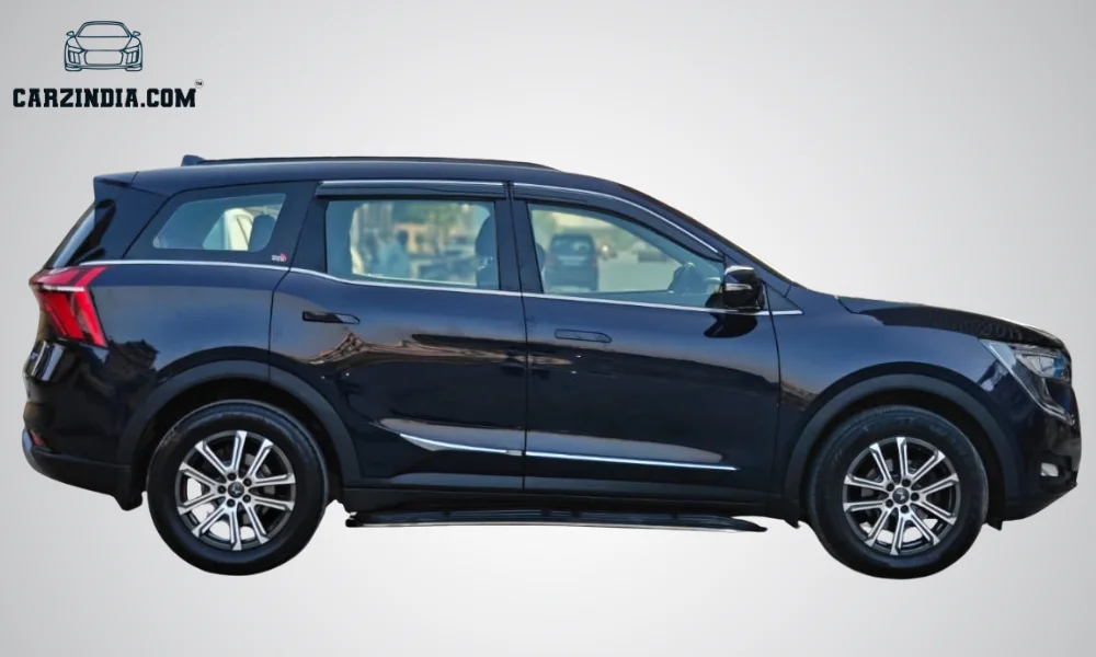 Mahindra XUV 700 AX7 DSL AT 7 Seater