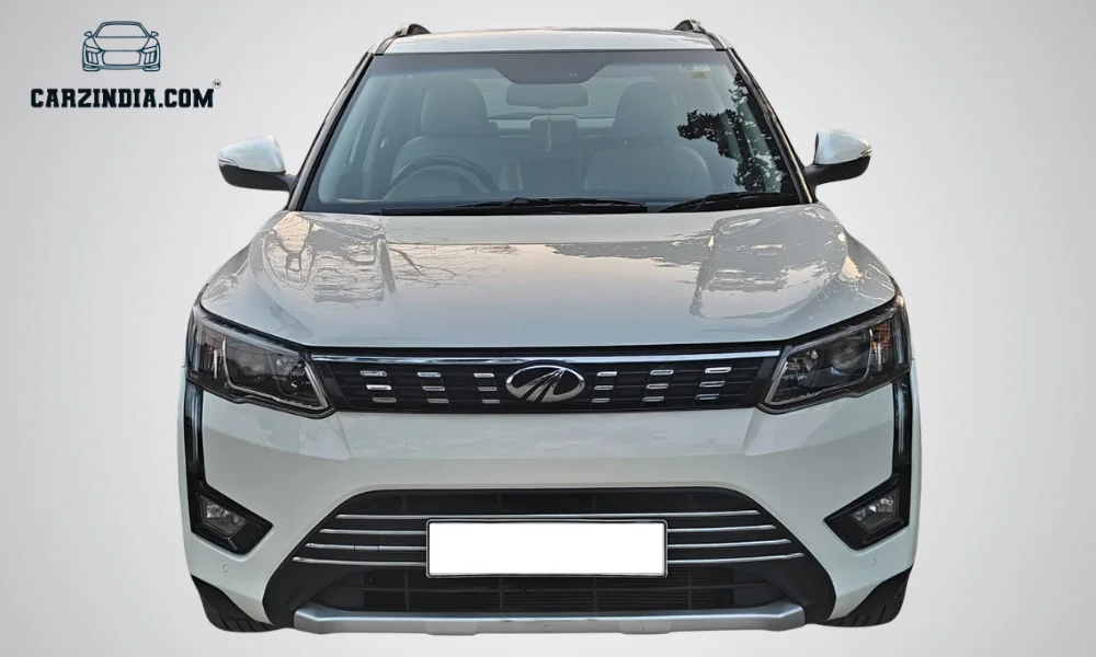 Mahindra XUV300 W8 (O) DS Bsvi AS