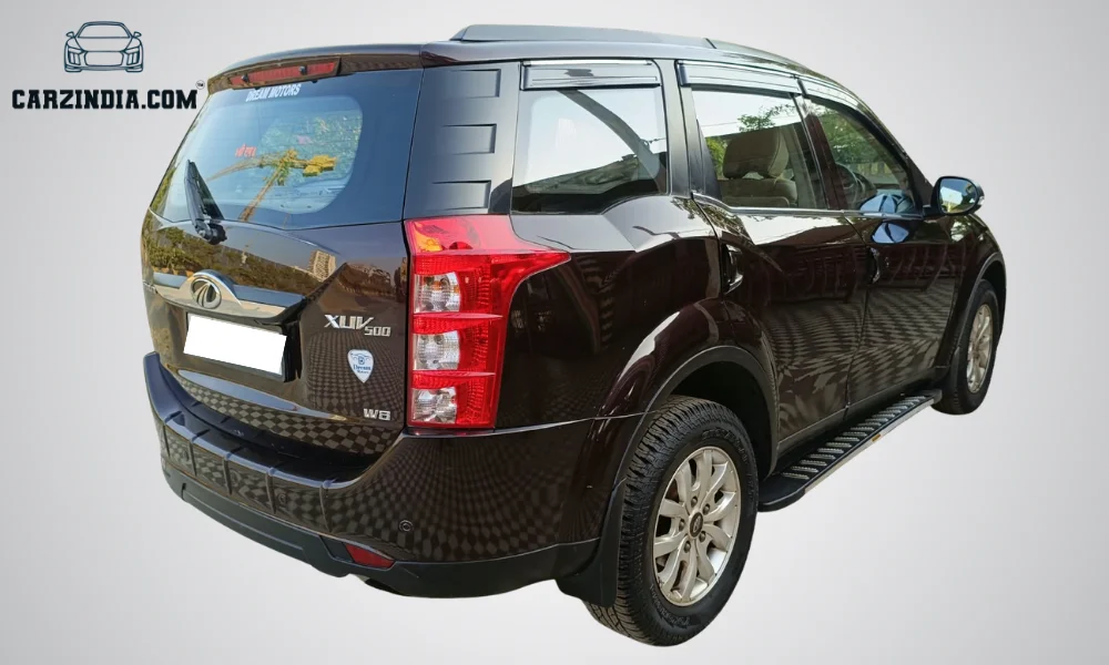 Mahindra XUV 500 W8